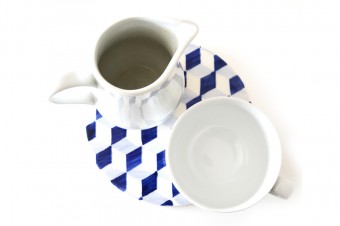blue ceramic azulejos table set2