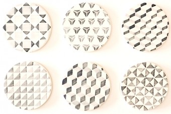 Grey tiles pattern coasters